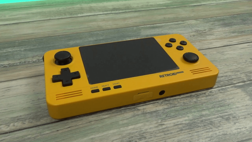 Retroid Pocket 2 set forfra