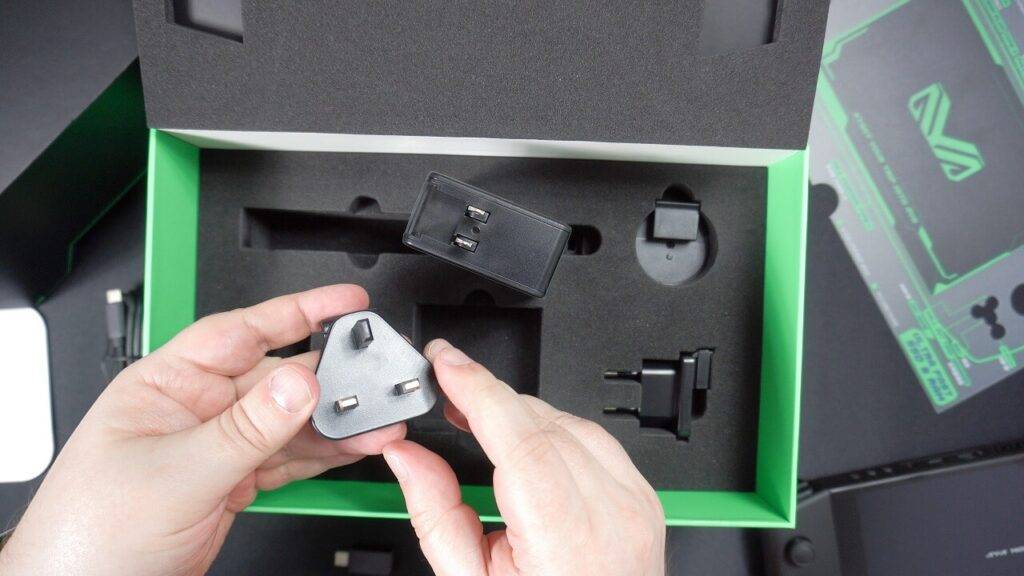 UK, Europe and SE Asia adaptors included