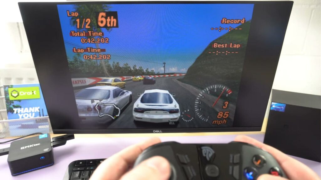 GMKTEC NUCBOX7 Duckstation Gran Turismo 2