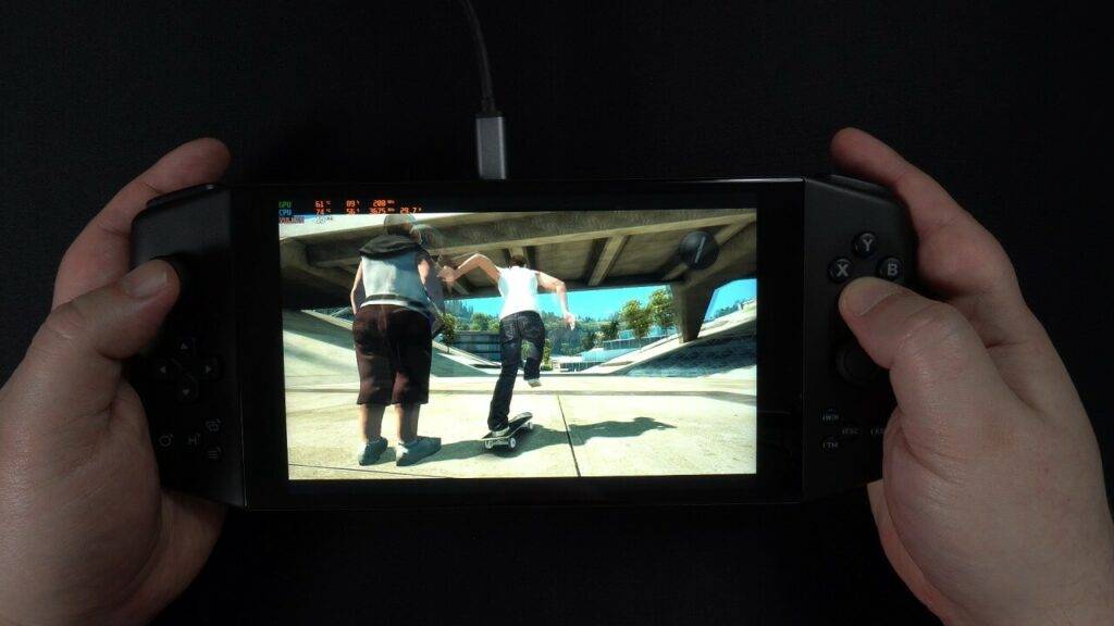 Emulacija PlayStation 3 na napravi AYA NEO Pro