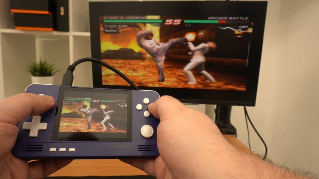 Retroid Pocket 2+ HDMI-utgång