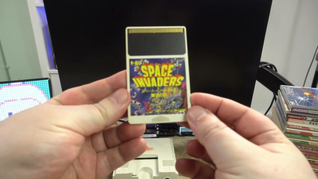 Motorul NEC PC HuCard pentru Space Invaders