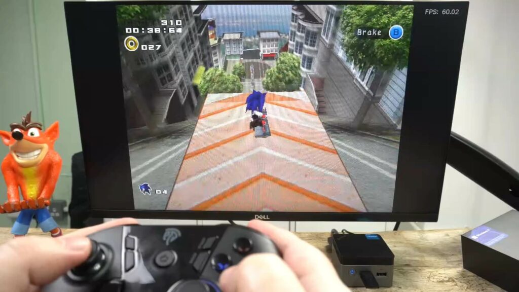 Dreamcast emulation on the NUCBOX5