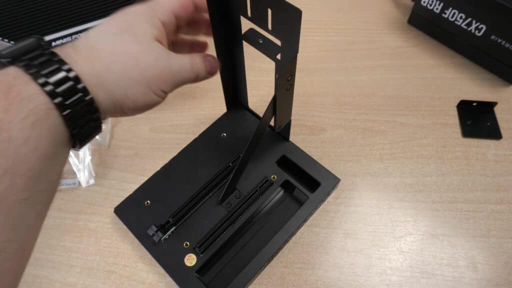 Minisforum B550 Dock Building