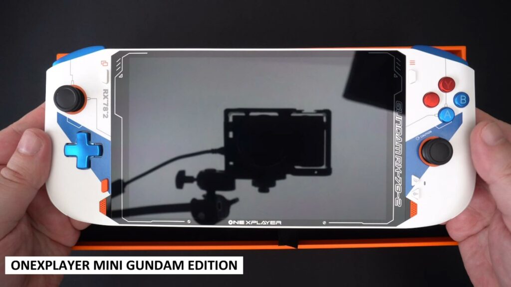 ONEXPLAYER Mini Gundam Unboxed