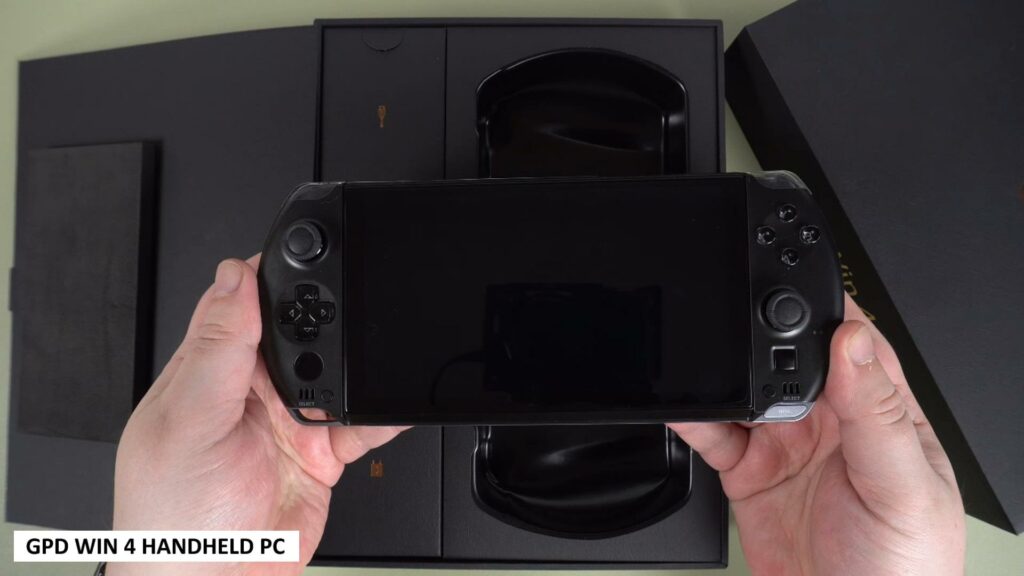 Recensione di GPD WIN 4 - Non confezionato