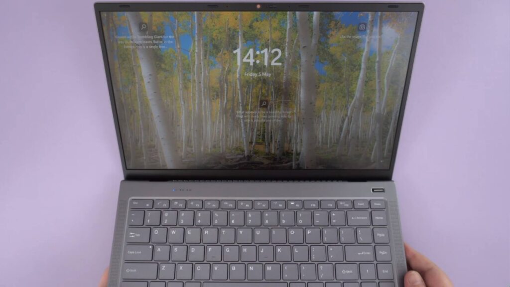 GMKTec Gbook-skærm