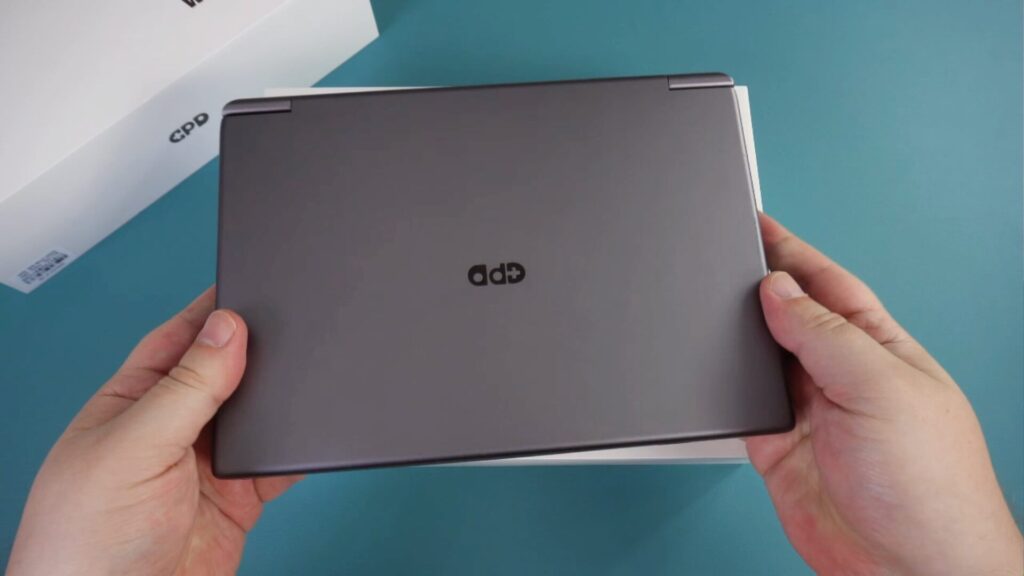 GPD WIN MAX 2 2023 7640U Recension