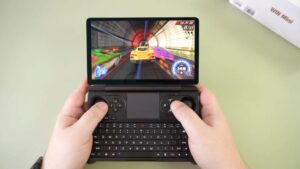 GPD WIN Mini с емулатор Yuzu