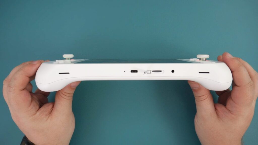 AYA NEO Geek 1S Bottom View