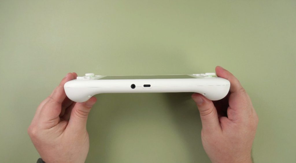 AYN Odin 2 Review Bottom View