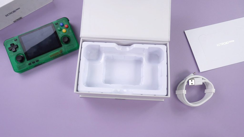 Retroid Pocket 2S Unboxing