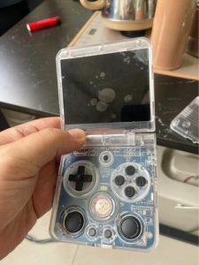 Miyoo Mini Flip prototype