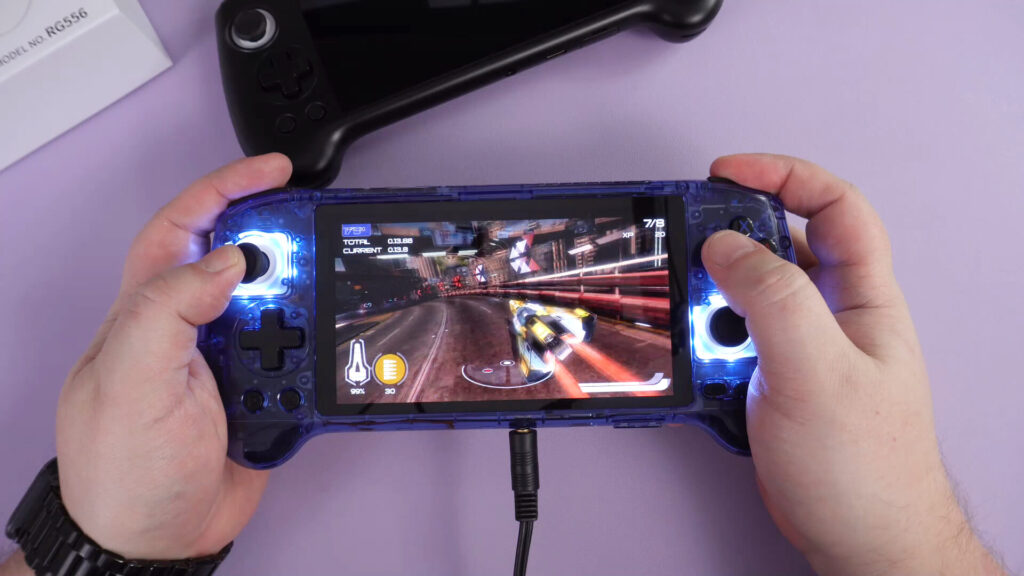 Vita emulation on Anbernic RG556