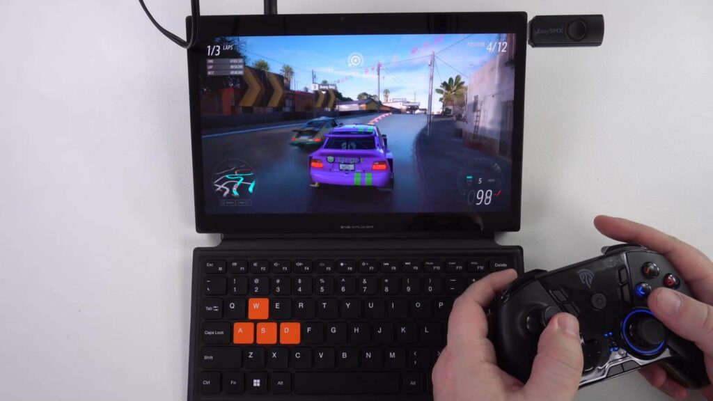 ONEXPLAYER X1 avec Forza Horizon 5