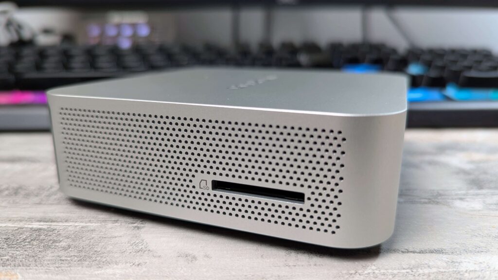 GEEKOM A6 Left Side View