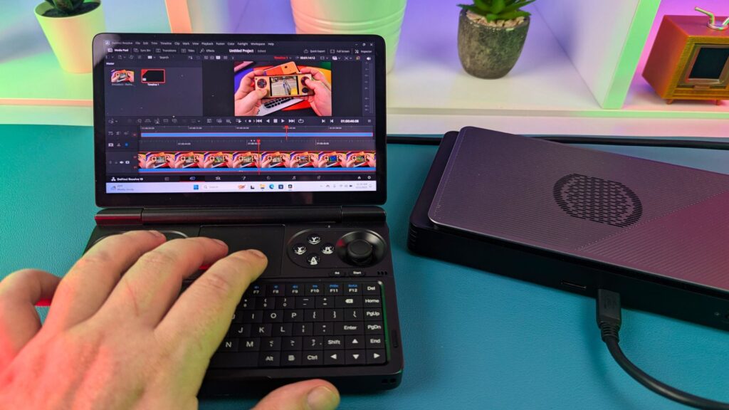 Το GPD WIN Mini 2025 με το GPD G1 είναι ιδανικό για επεξεργασία βίντεο