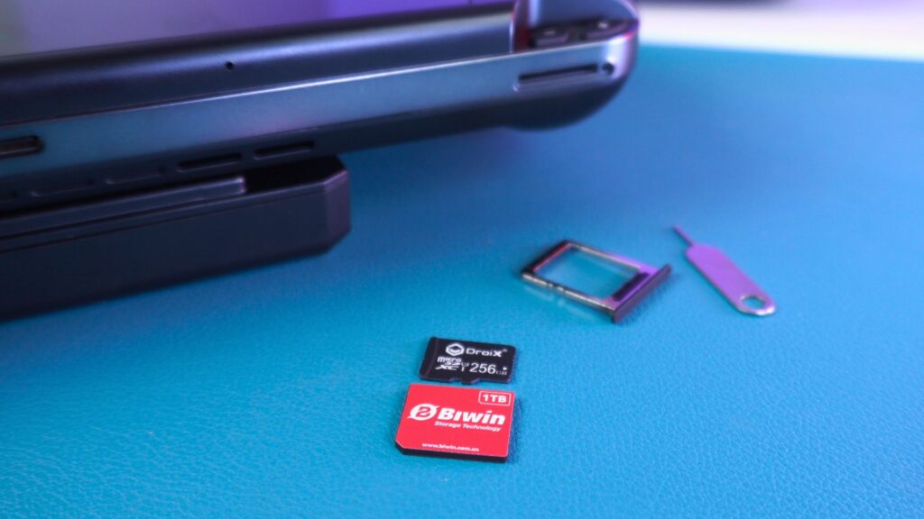 GPD WIN 5 BIWIN Mini SSD diska pārskats skats no priekšpuses