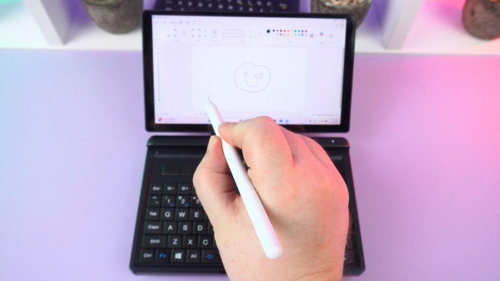 GPD MicroPC 2 je združljiv s kapacitivnim pisalom