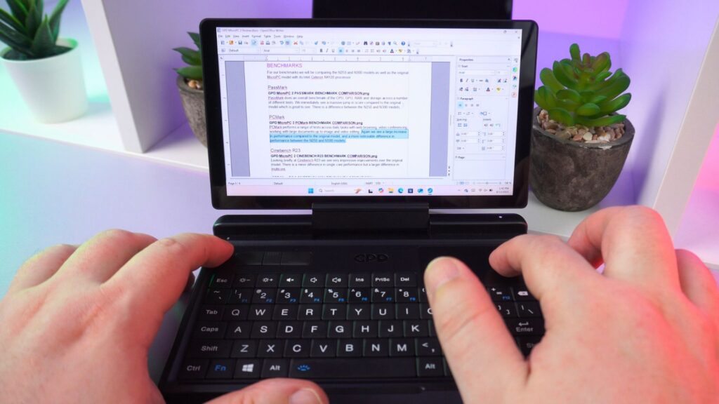 GPD MicroPC 2 je odličen za hitro urejanje dokumentov