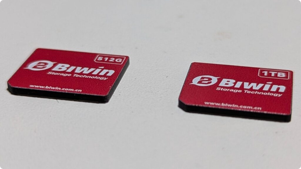 BIWIN 512 GB 1 TB mini SSD disks ar 512 GB ietilpību