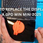 How to change the display on a GPD WIN Mini 2025