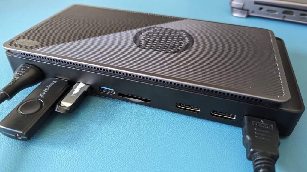 GPD G1 with USB peripherals and HDMI connected