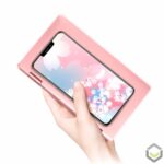 One Netbook Mix 2S Mecow Edition - Size Difference between the Laptop and a Smartphone